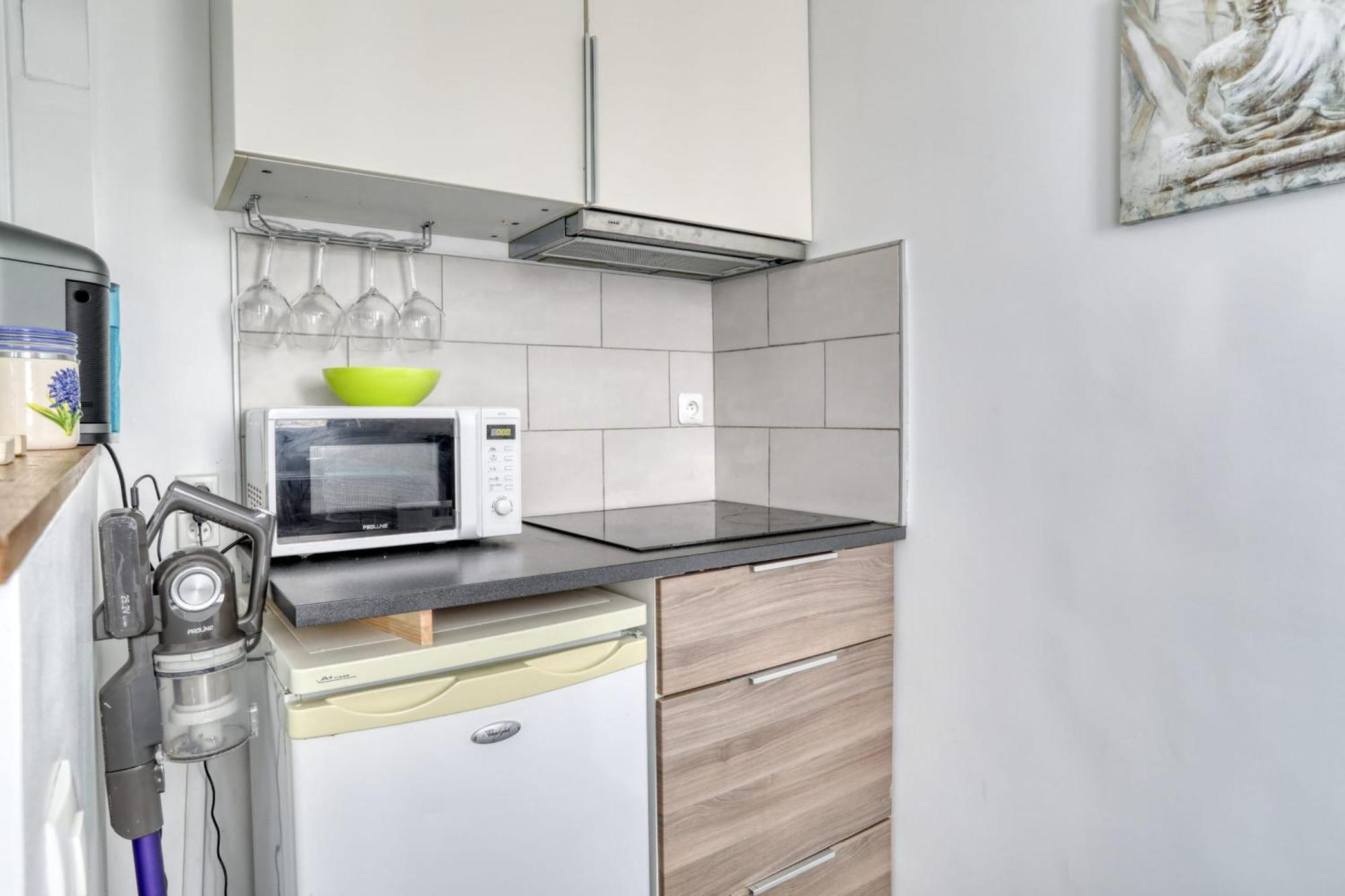 Grand Appart Spacieux Renove Paris Metro Wifi Exterior photo