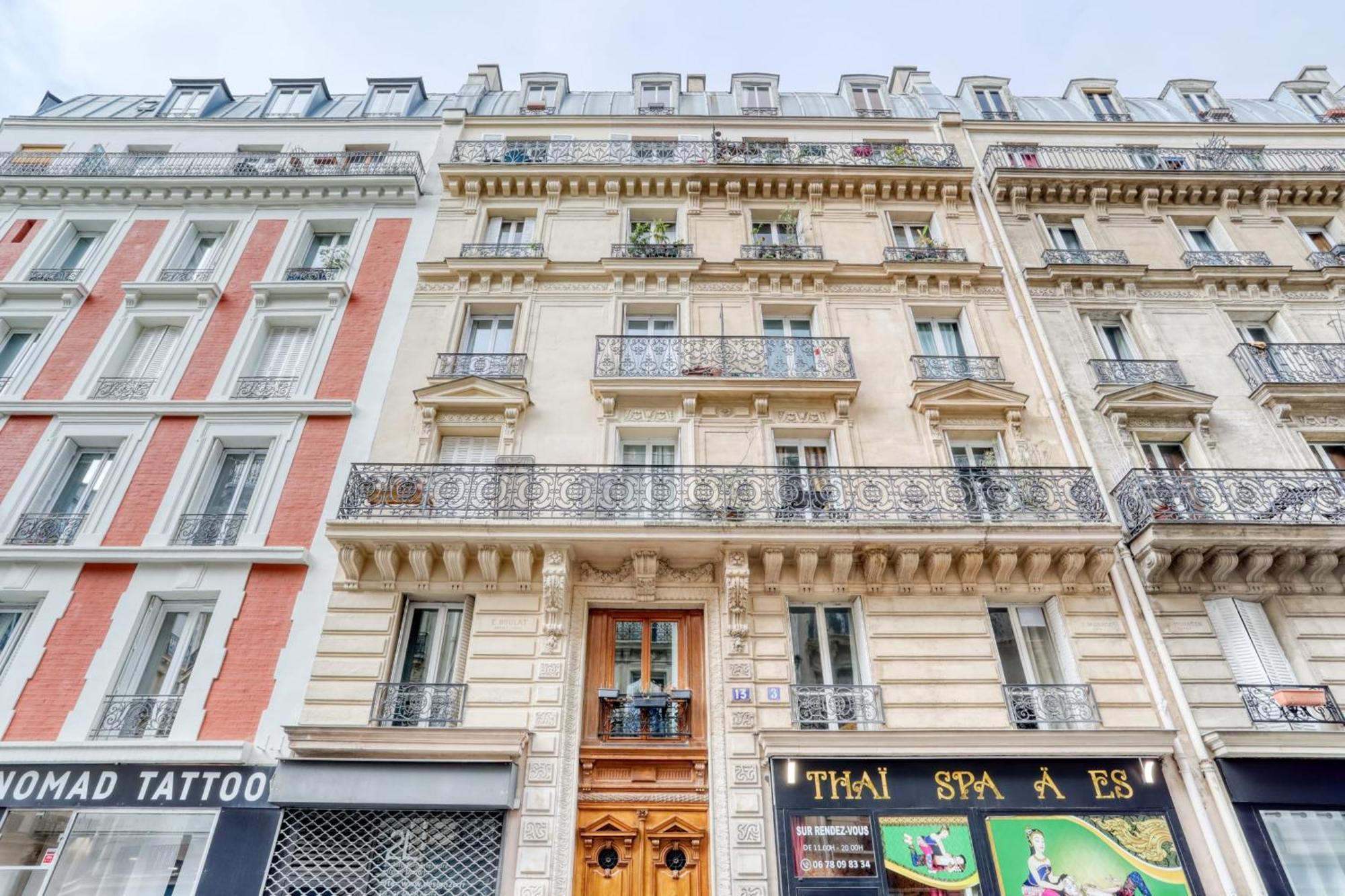 Grand Appart Spacieux Renove Paris Metro Wifi Exterior photo